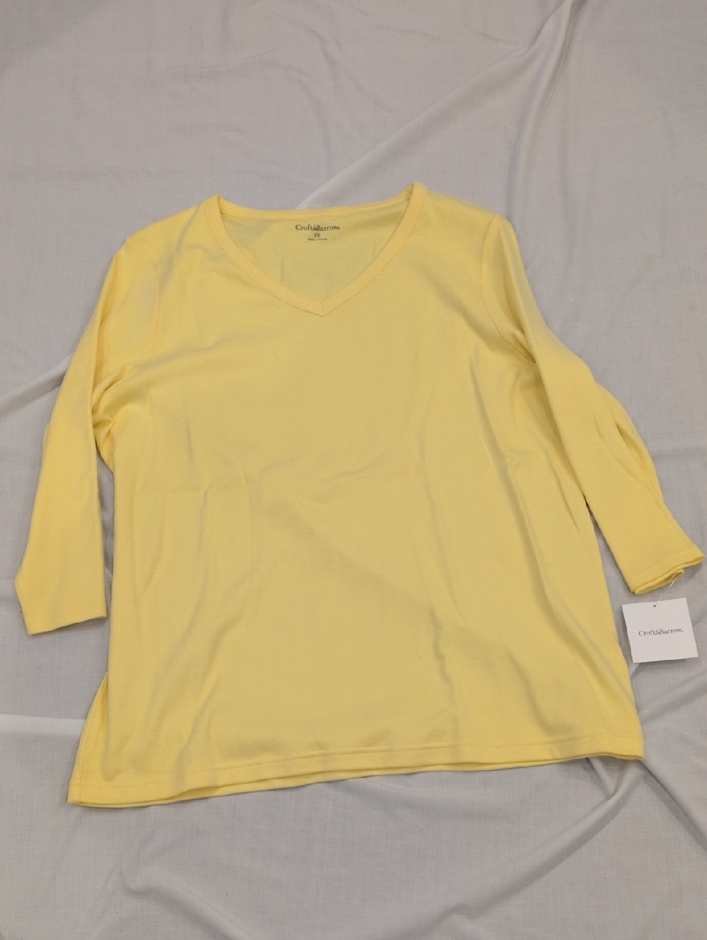 croft & barrow Yellow V-Neck Long Sleeve Tee